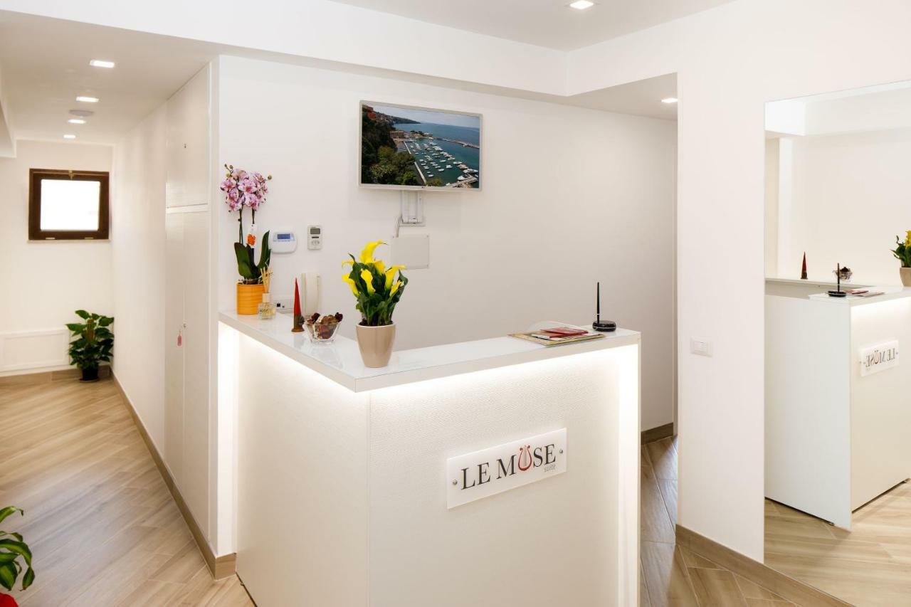 Le Muse Suite ซอร์เรนโต ภายนอก รูปภาพ