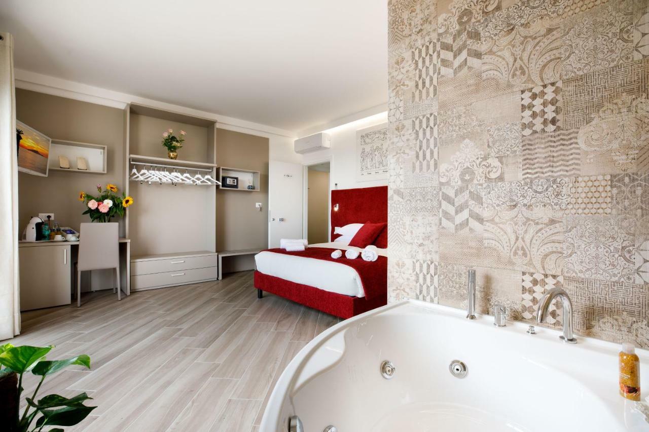 Le Muse Suite ซอร์เรนโต ภายนอก รูปภาพ